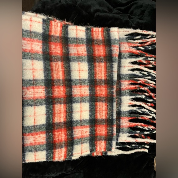 Aerie plaid blanket fringe scarf - Picture 4 of 6